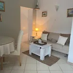 Chiara Apartment *