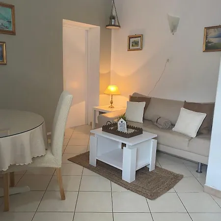 Chiara Apartment *