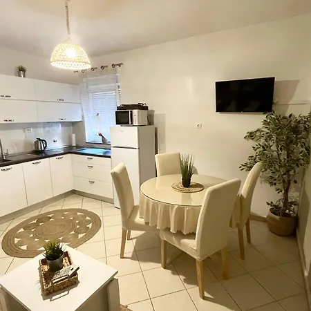 Chiara Apartment Vodice