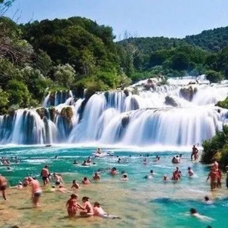 Chiara Apartment Vodice